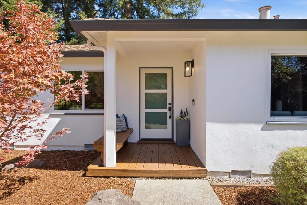 820 Chimalus Drive