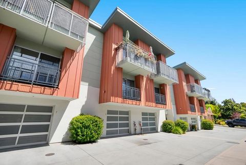 Photo of 101 Jewell Street #8, Santa Cruz, CA 95060 (MLS # ML82043916)