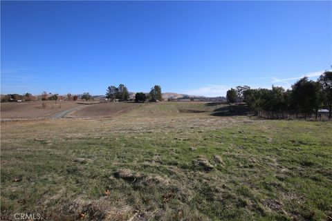 Tiny photo for 1455 Eureka Lane, Templeton, CA 93465 (MLS # NS24003120)