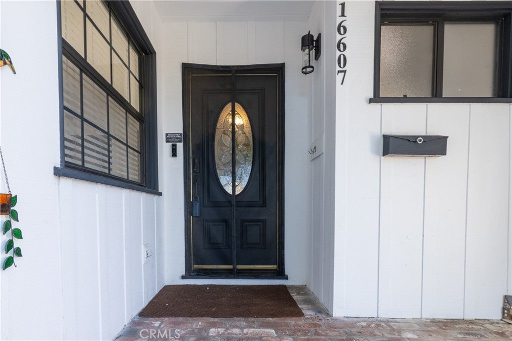 16607 Bahama ST, North Hills CA 91343