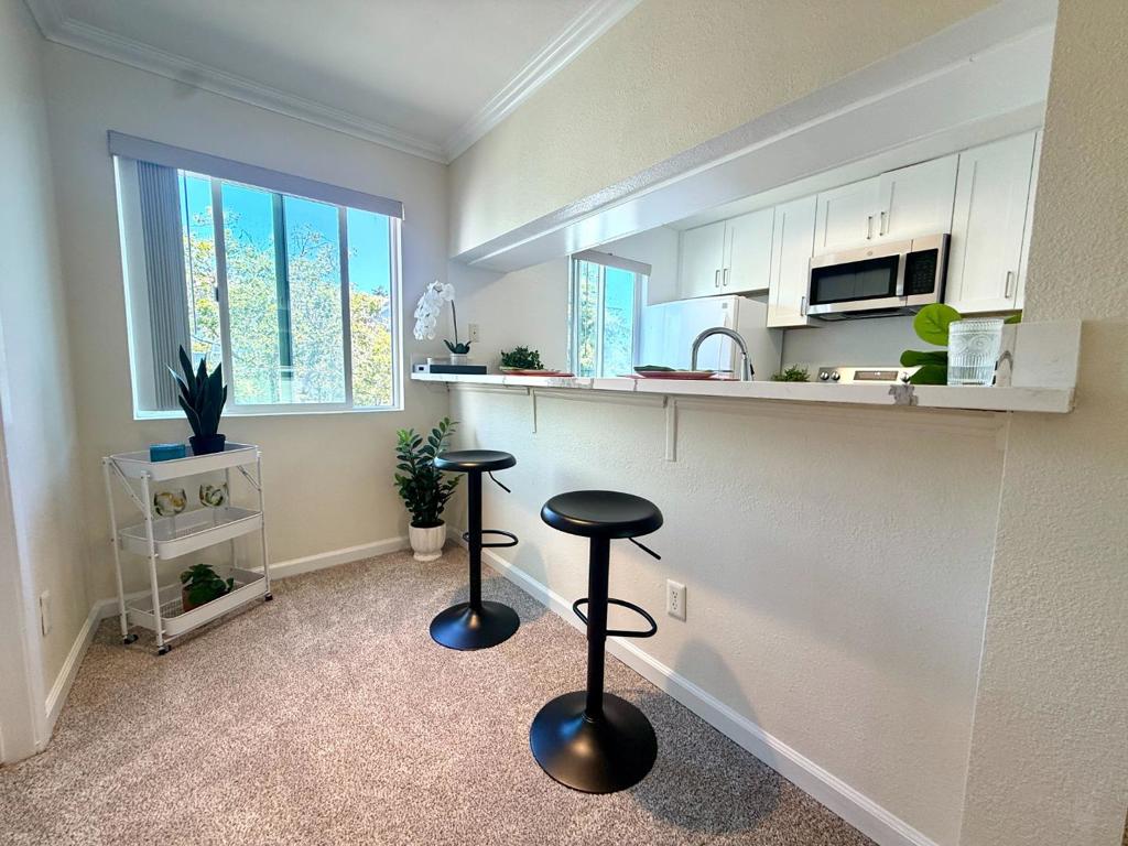 41 Grandview Street 805