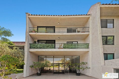 Photo of 1401 Valley View Road #321, Glendale, CA 91202 (MLS # 26663443PS)