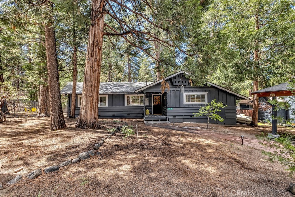 25145 Marion Ridge