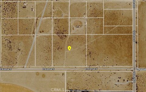 Photo of 163 Avenue S, Palmdale, CA 93591 (MLS # SR26054354)