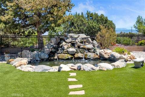 Tiny photo for 6955 Oak View Court, Oak Hills, CA 92344 (MLS # HD26157510)