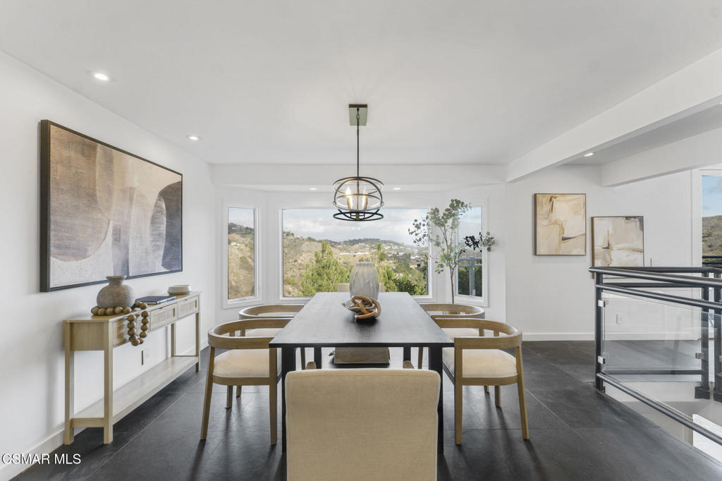 54 Saddlebow Road