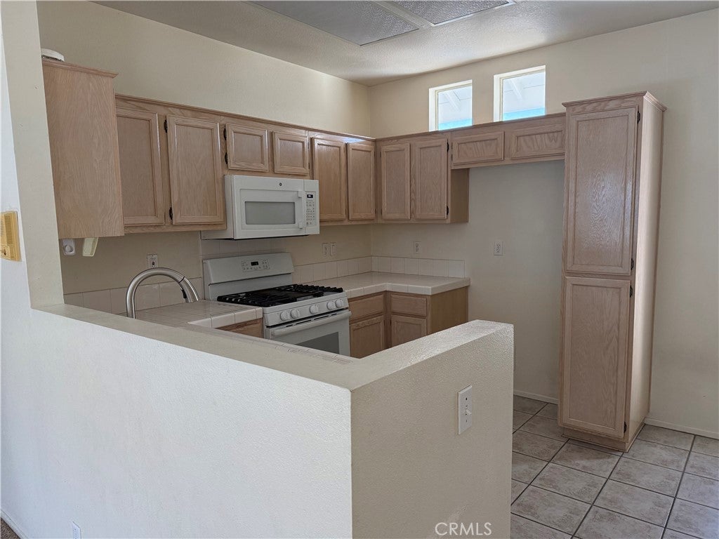 30 Carlsbad Lane, Aliso Viejo CA 92656 - Photo 7