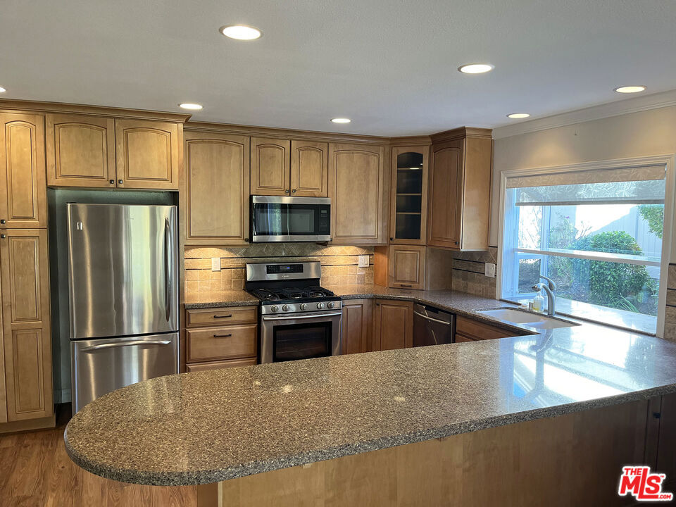 2154 El Rancho Drive