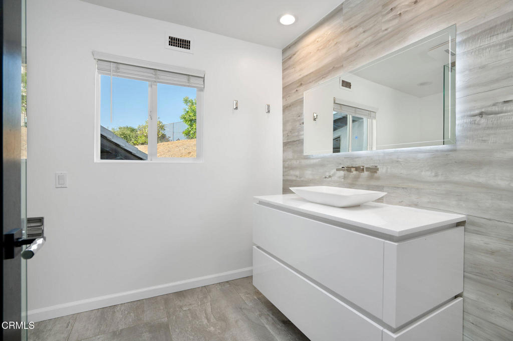 Westlake Trails-704 - Residential