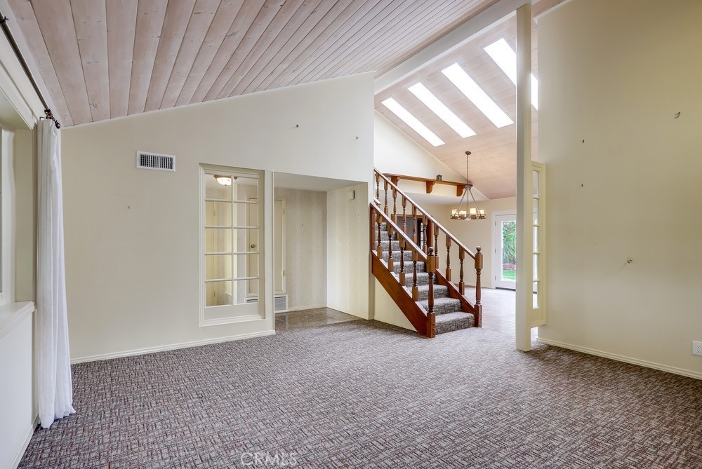 2144 Iris Place