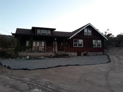 3353 2 Pinon Hills CA 92372