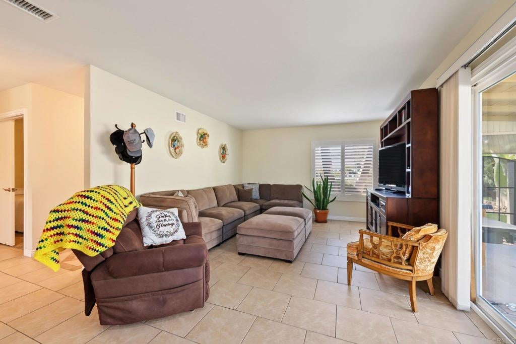 1737 Manfred Court