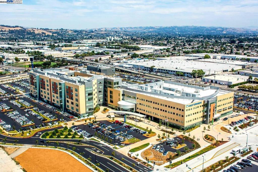 SOBRANTE PARK - Residential