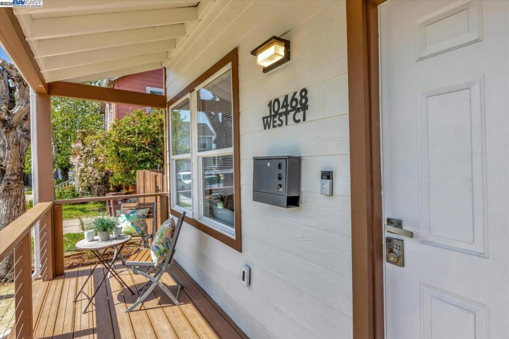 SOBRANTE PARK - Residential