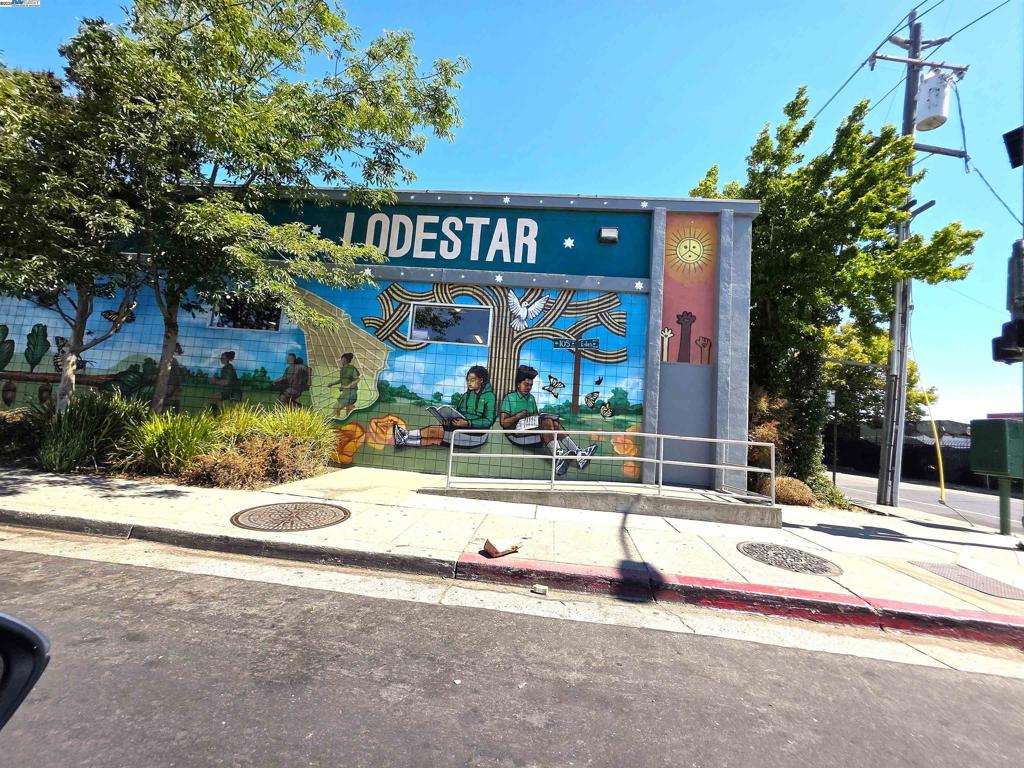 SOBRANTE PARK - Residential