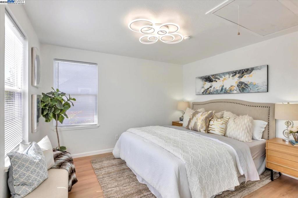 SOBRANTE PARK - Residential