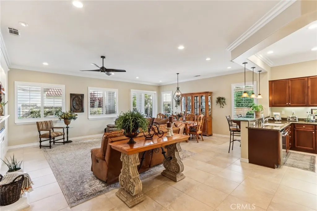 Hemet, California 92545, United States, 2 Bedrooms Bedrooms, ,2 BathroomsBathrooms,Residential,Active,161439