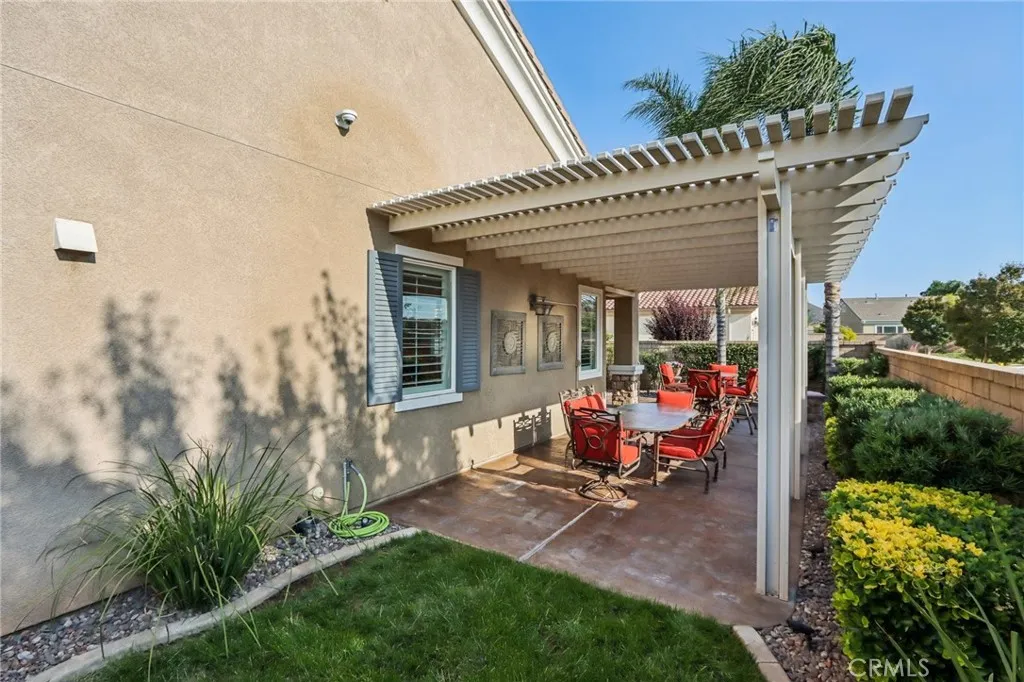 Hemet, California 92545, United States, 2 Bedrooms Bedrooms, ,2 BathroomsBathrooms,Residential,Active,161439