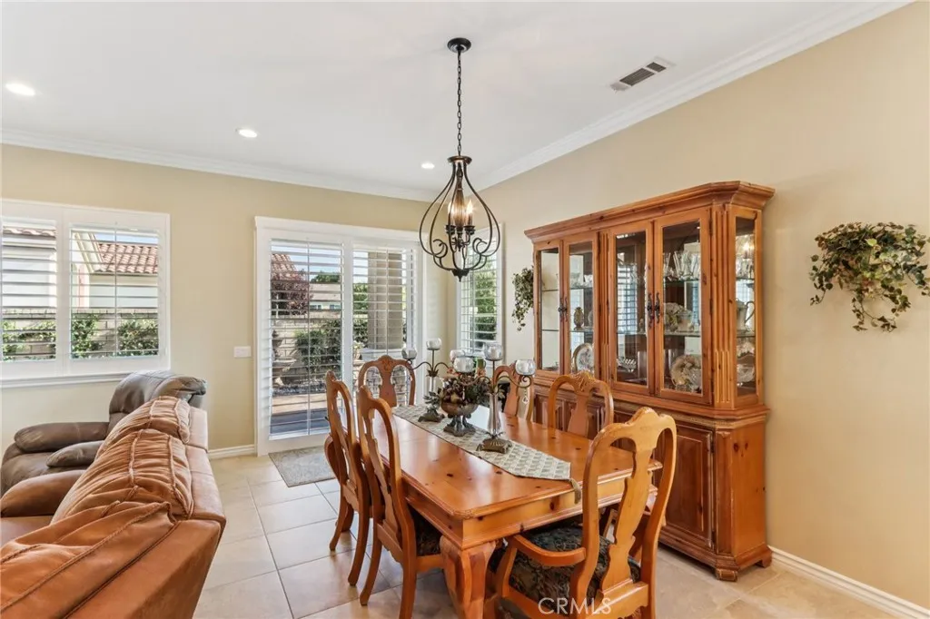 Hemet, California 92545, United States, 2 Bedrooms Bedrooms, ,2 BathroomsBathrooms,Residential,Active,161439