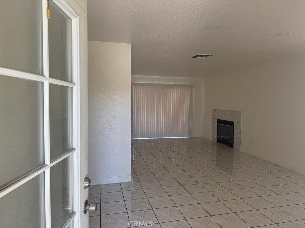 4421 Durfee