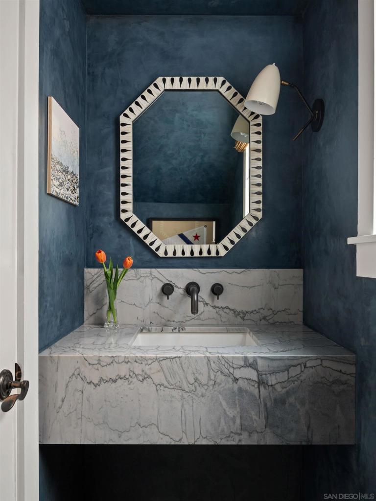 La Jolla - Residential Lease