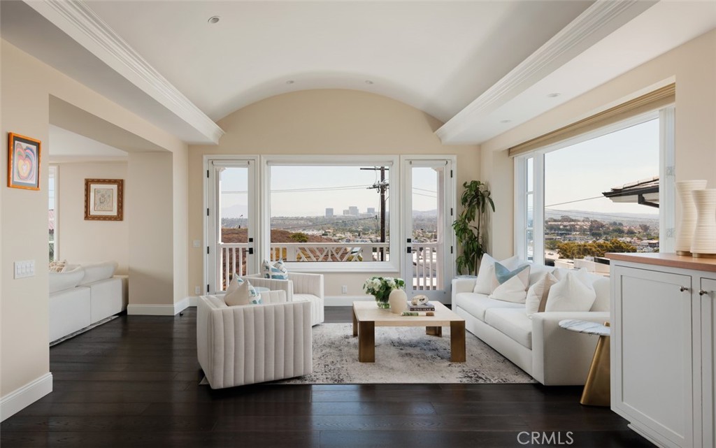 Kings Road (KGRD) - Residential