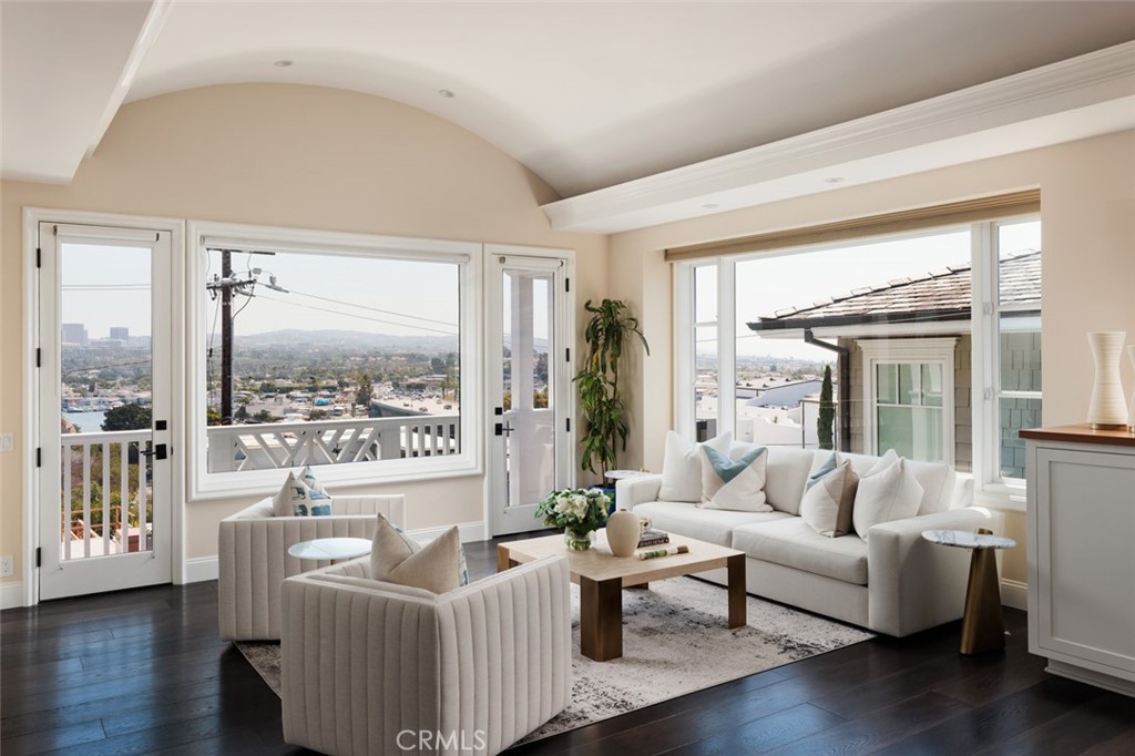 Kings Road (KGRD) - Residential