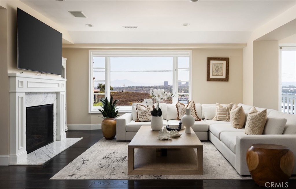 Kings Road (KGRD) - Residential