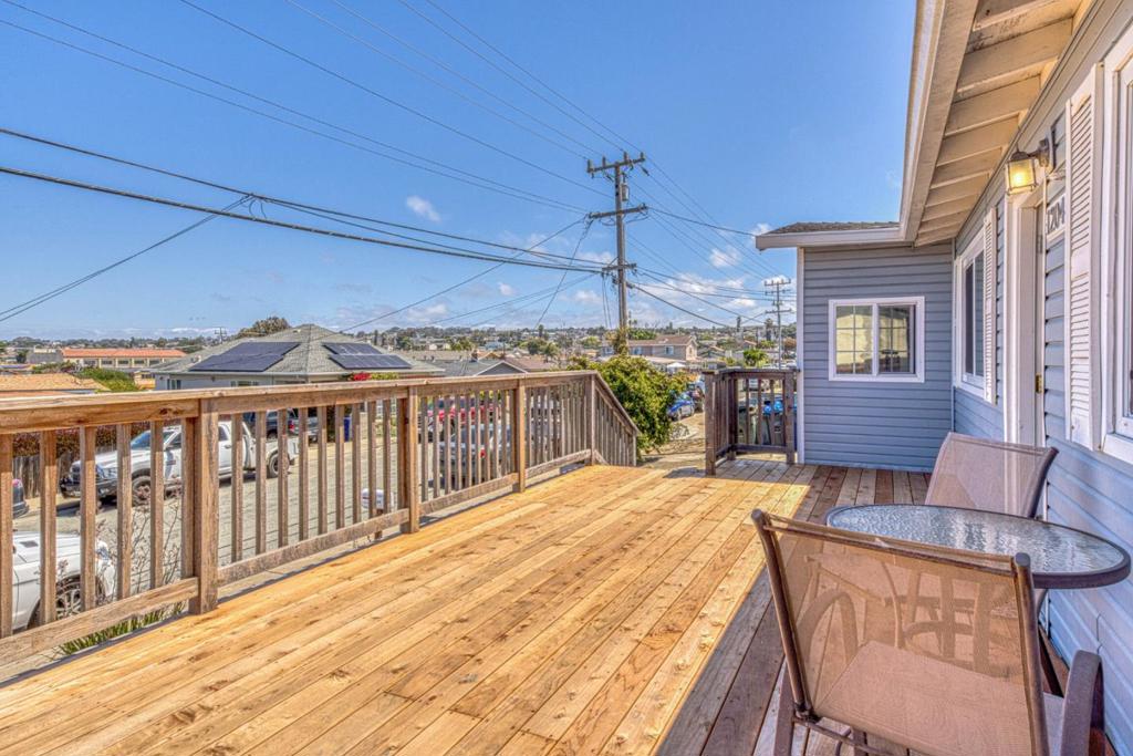 1204 Elm Avenue