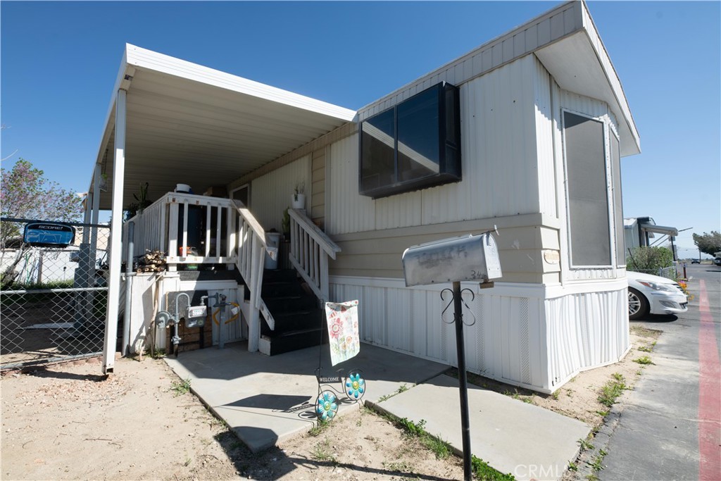 3753 E Avenue I 34
