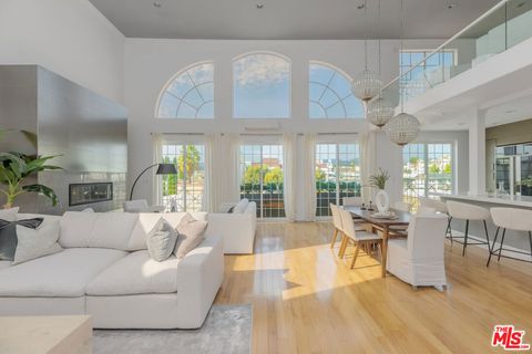 Photo of 11723 Goshen Avenue #302, Los Angeles, CA 90049 (MLS # 26650047)