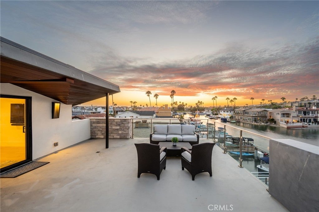 4014 Channel Place, Newport Beach CA 92663 - Photo 6