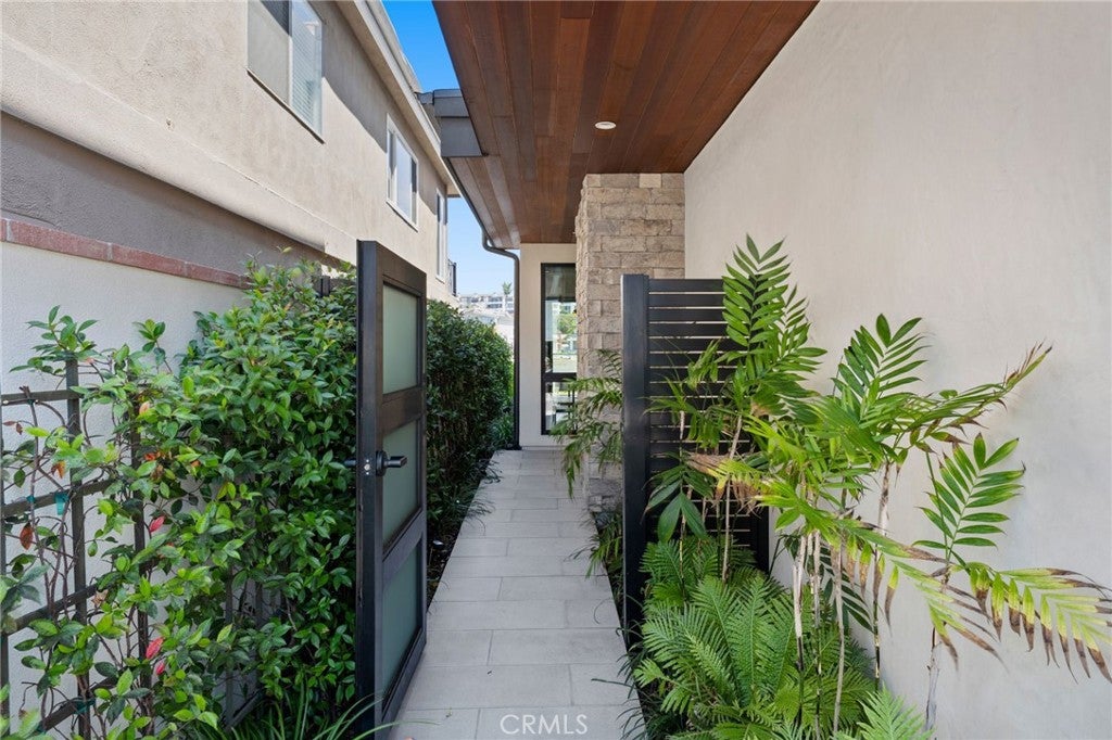 4014 Channel Place, Newport Beach CA 92663 - Photo 35