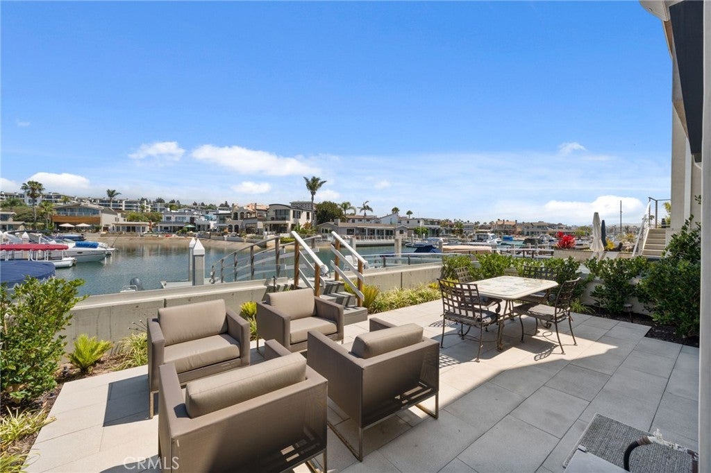 4014 Channel Place