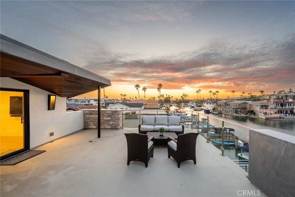4014 Channel Place