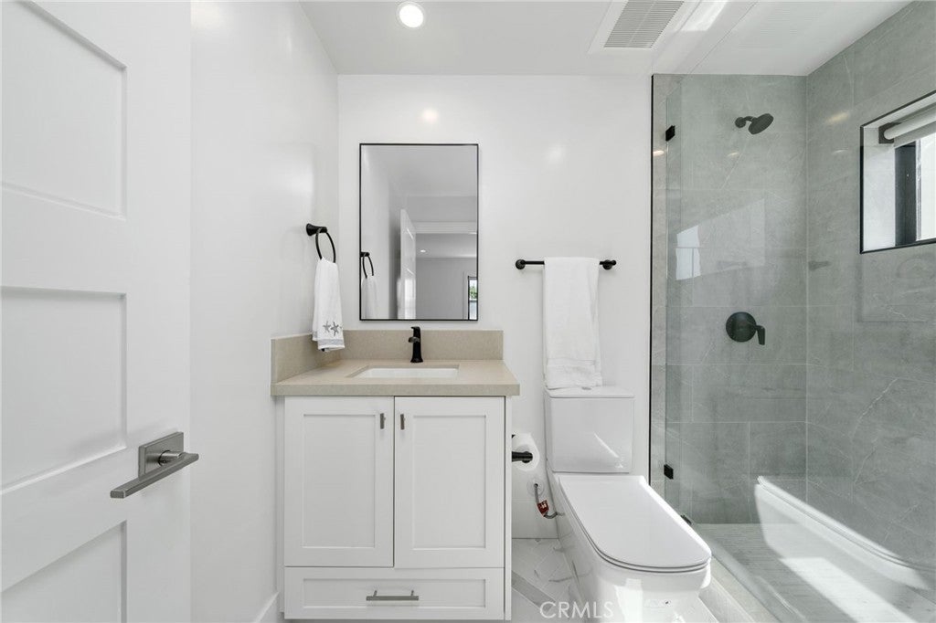 4014 Channel Place, Newport Beach CA 92663 - Photo 29
