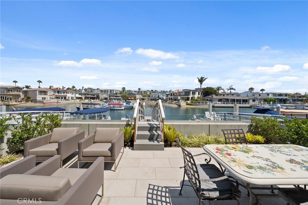 4014 Channel Place