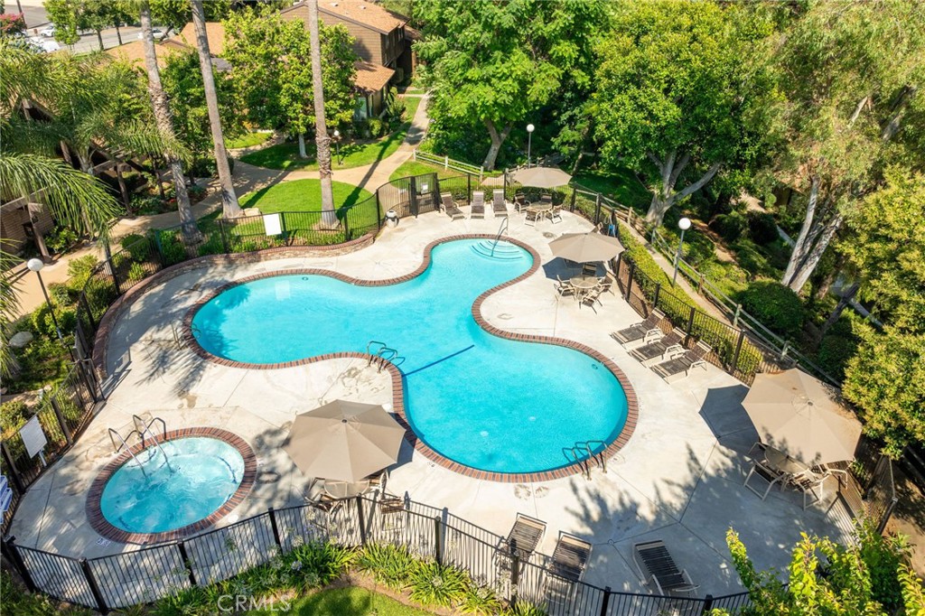444 Heatherglen Lane