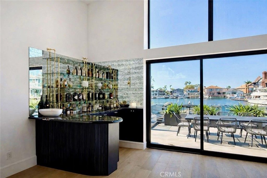 Photo of 16861 Edgewater Ln, Huntington Beach, CA 92649 (MLS # OC26065114)