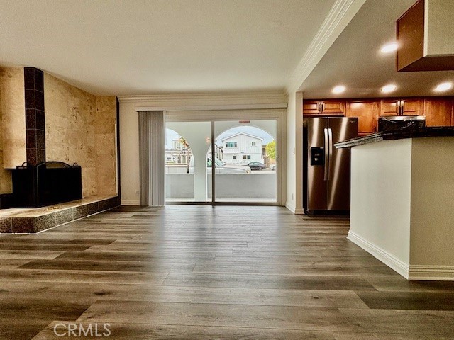 902 W BALBOA Boulevard B