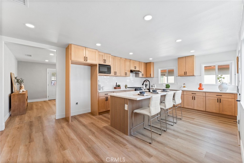 8039 4th Street