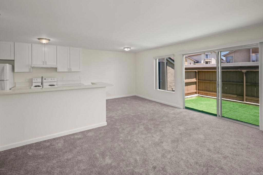 6889 Panamint Row 2