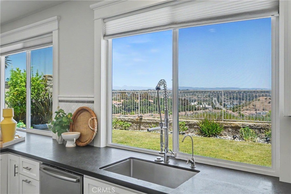 18 Lyon Ridge, Aliso Viejo CA 92656 - Photo 16
