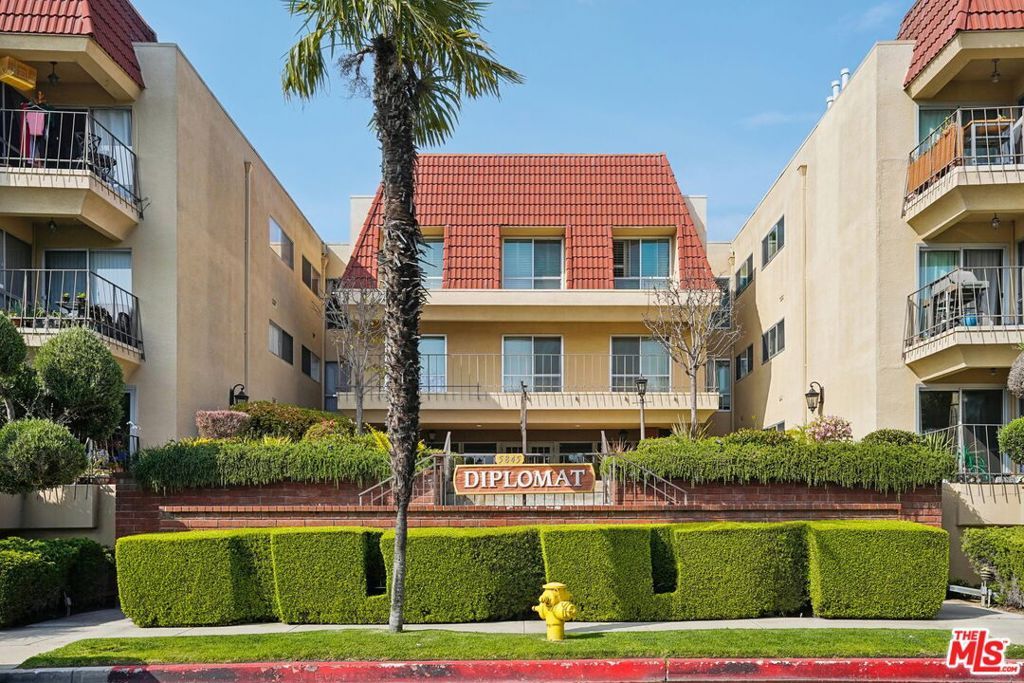 Photo of 5845 Doverwood Drive #106, Culver City, CA 90230 (MLS # 26665231)