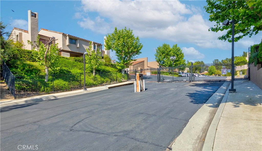 8629 Buena Tierra Place