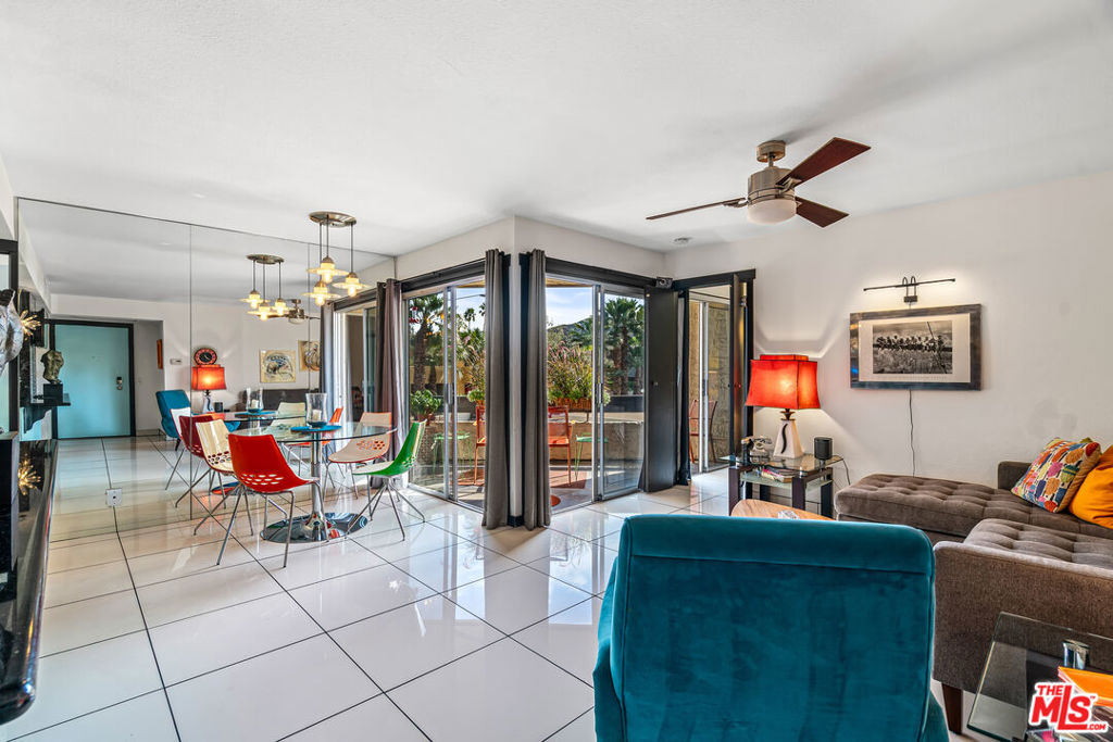 1550 S Camino Real 221