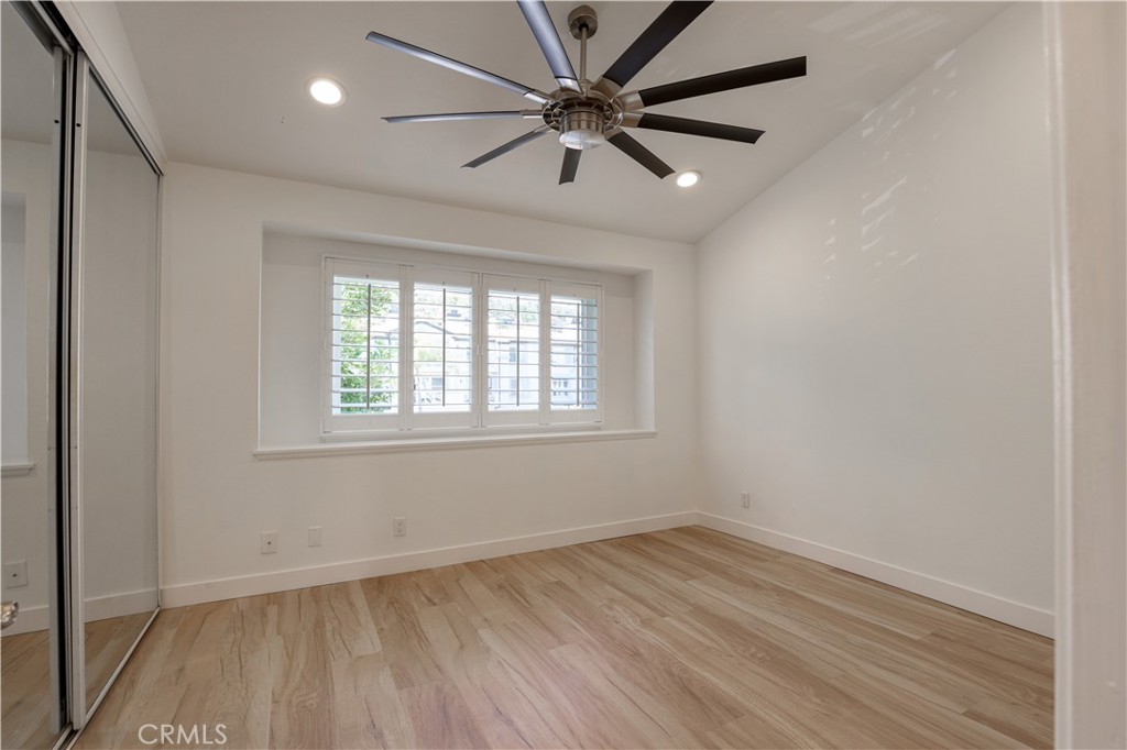 La Vista (LVIS) - Residential Lease