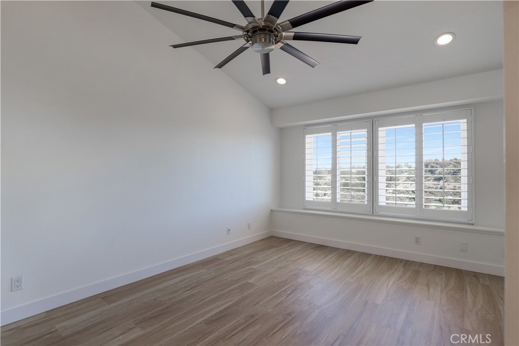 La Vista (LVIS) - Residential Lease