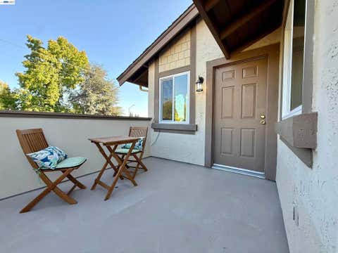Photo of 136 Hackamore Ln Ln, Fremont, CA 94539 (MLS # 41145314)
