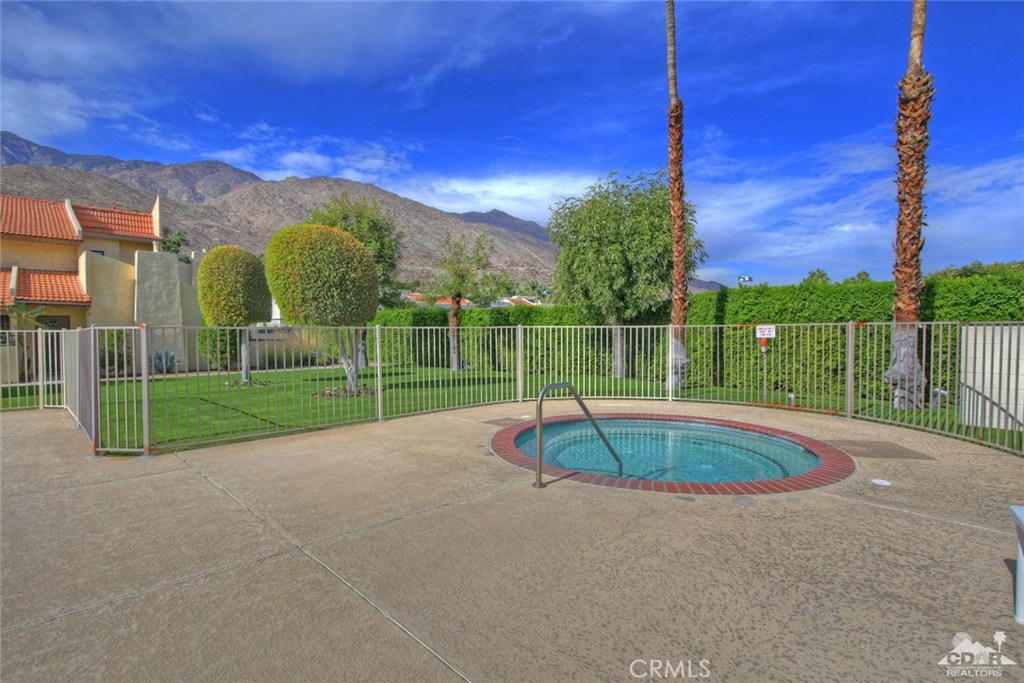 Canyon Granada - Residential